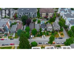 2351 Hawthorne Avenue, Port Coquitlam, BC V3C1X1 Photo 13