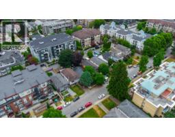 2351 Hawthorne Avenue, Port Coquitlam, BC V3C1X1 Photo 11