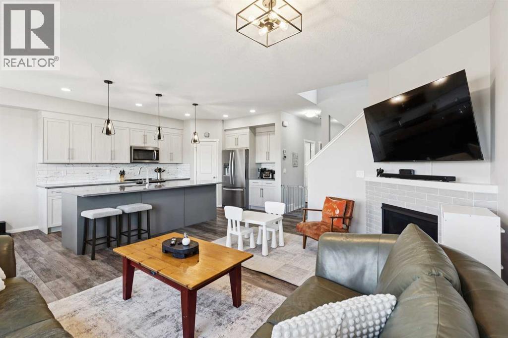 57 Crestridge Bay SW - 18