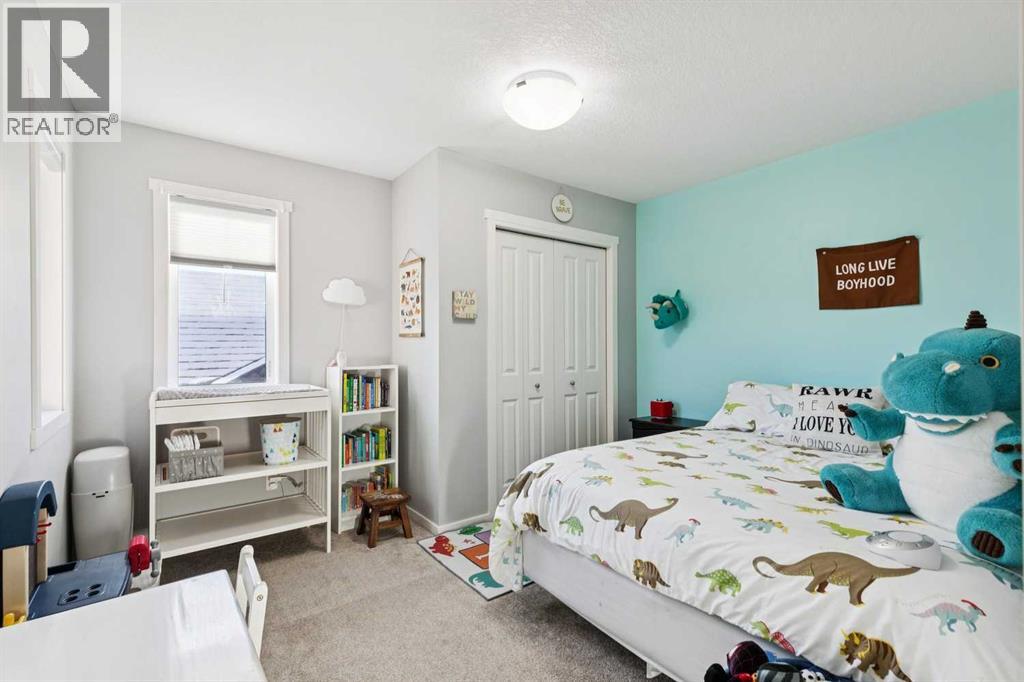 57 Crestridge Bay SW - 26