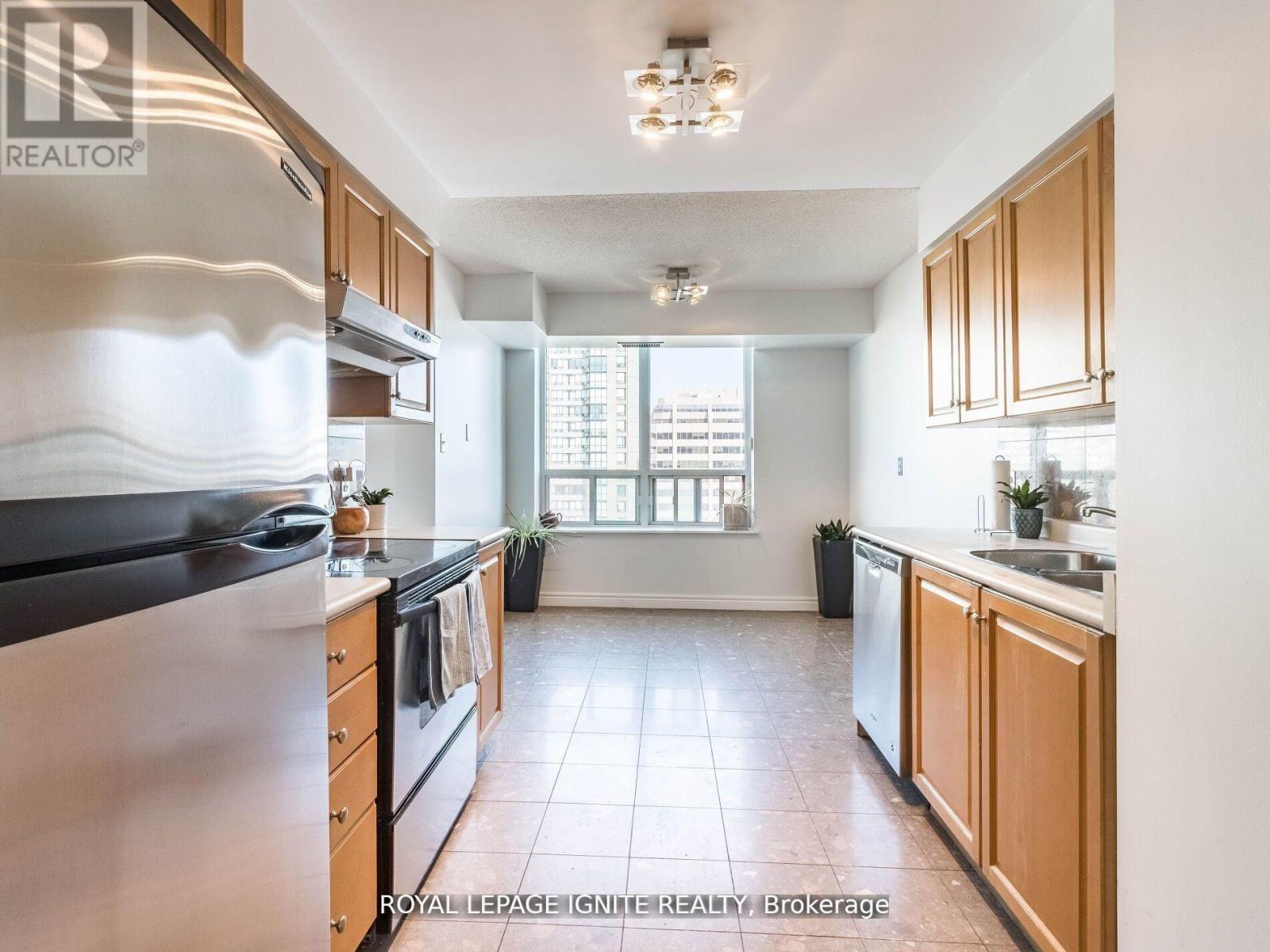 #1711 156 ENFIELD PLACE - 11