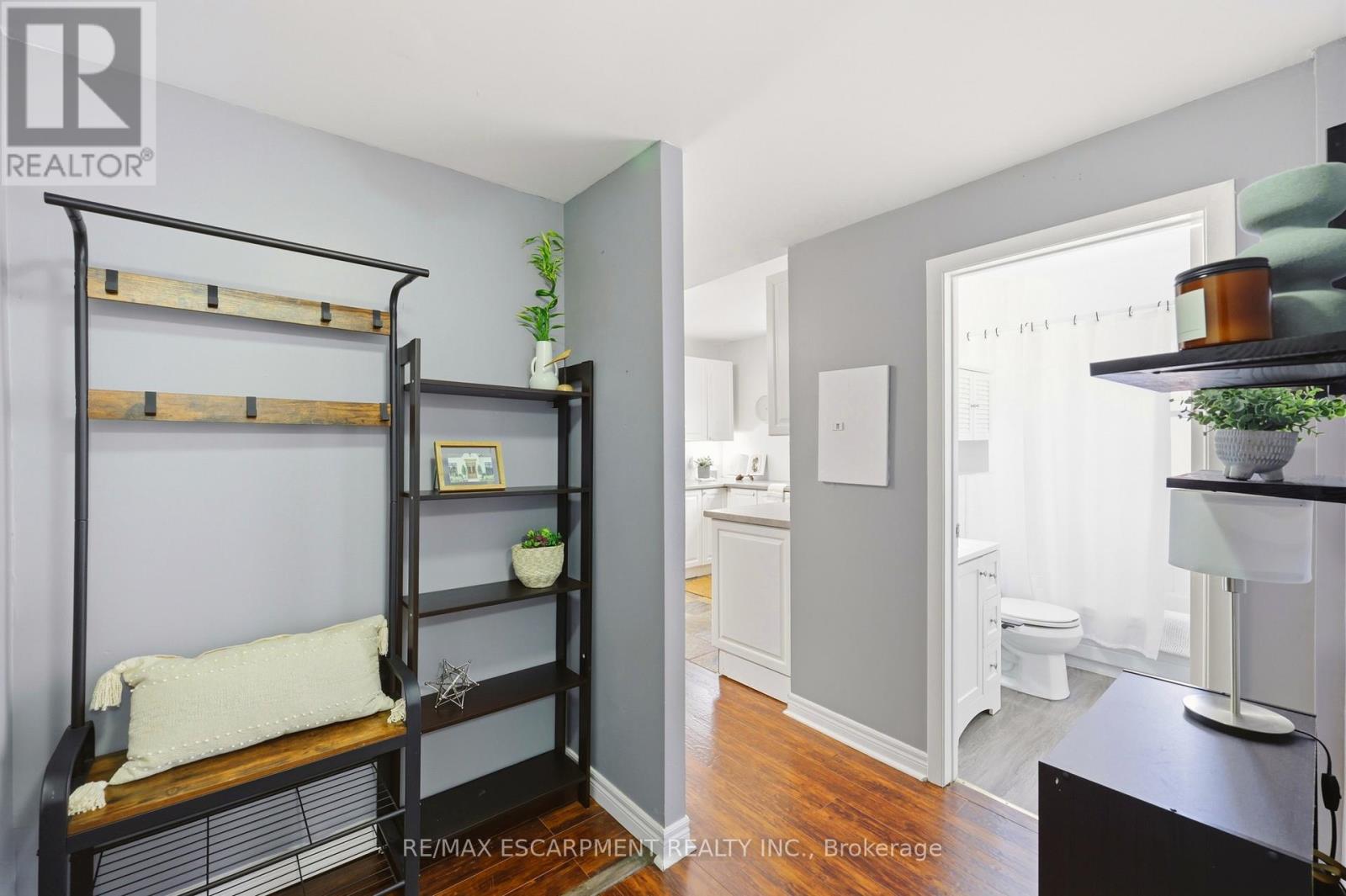 #310 836 CONCESSION STREET - 18