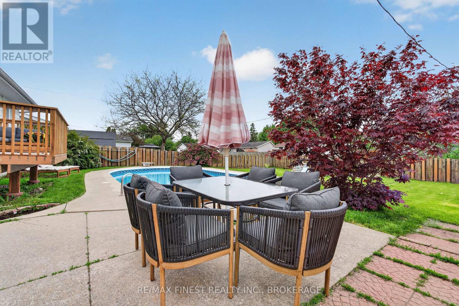 14 CHESTERFIELD DRIVE - 30