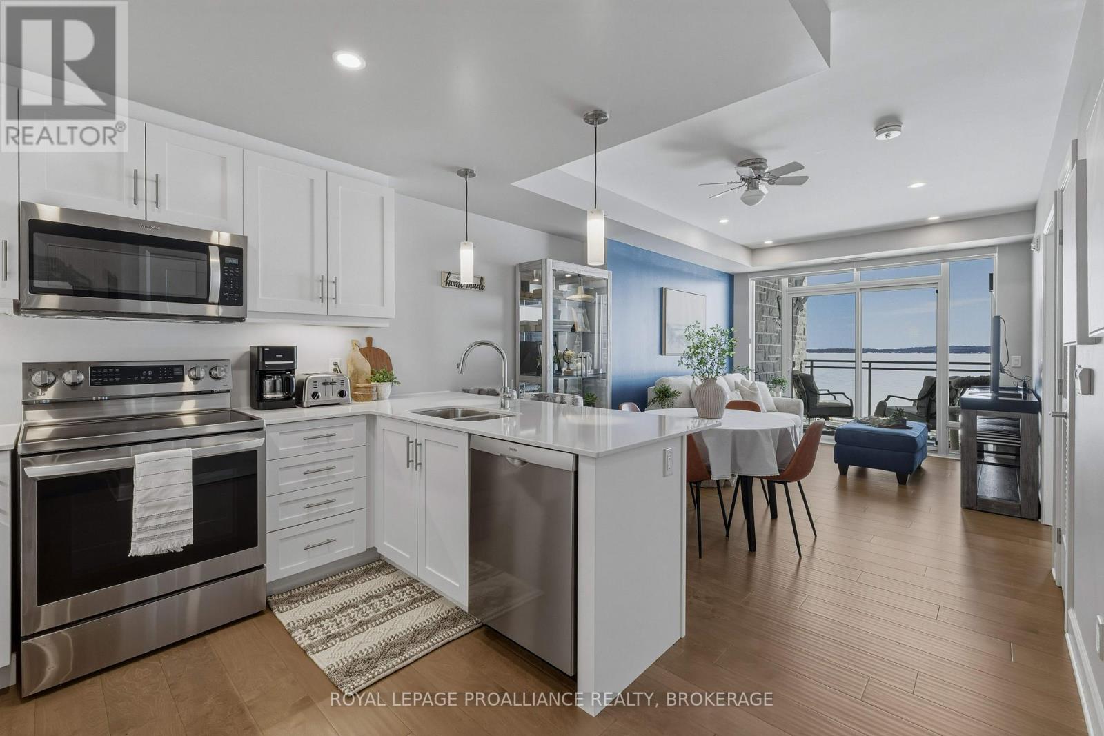 #218 129B SOUTH STREET - 12