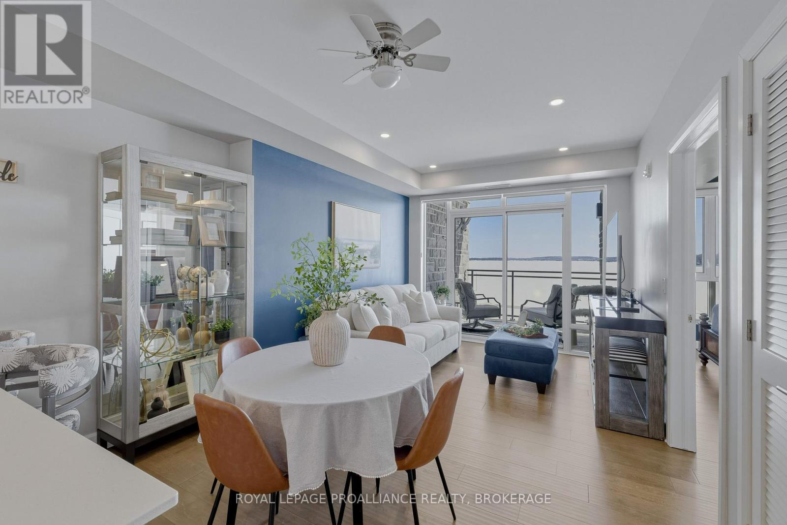 #218 129B SOUTH STREET - 24