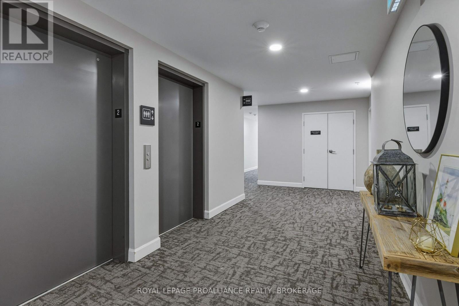 #218 129B SOUTH STREET - 7
