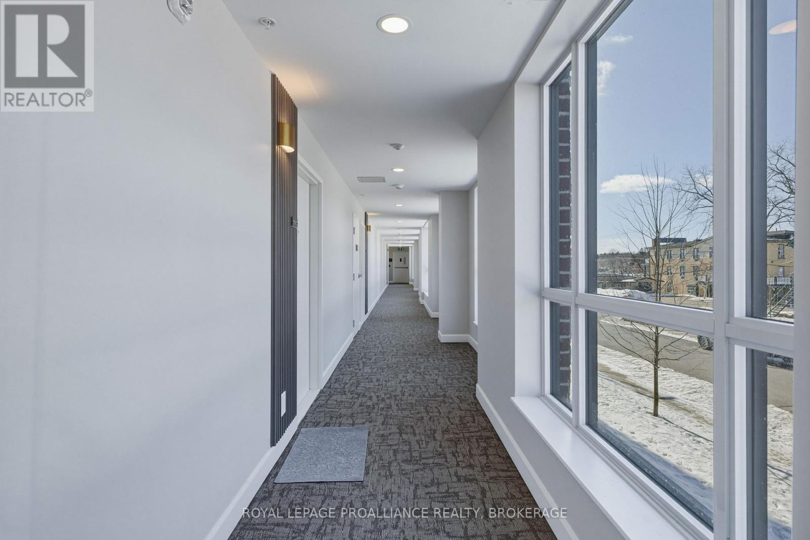 #218 129B SOUTH STREET - 8