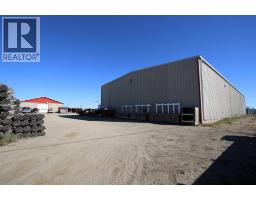 175 Pine Street, Rural Red Deer County, AB T4E1B4 Photo 9