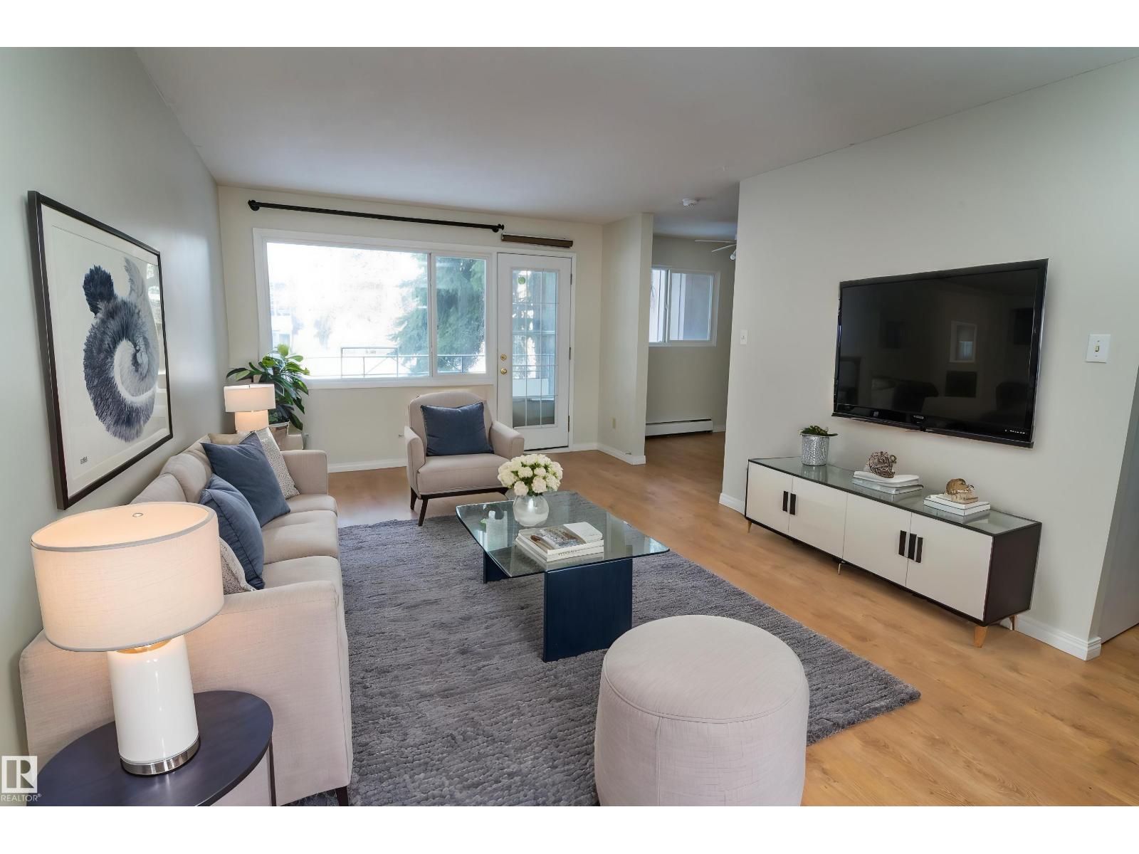 #54 5615 105 ST NW - 1