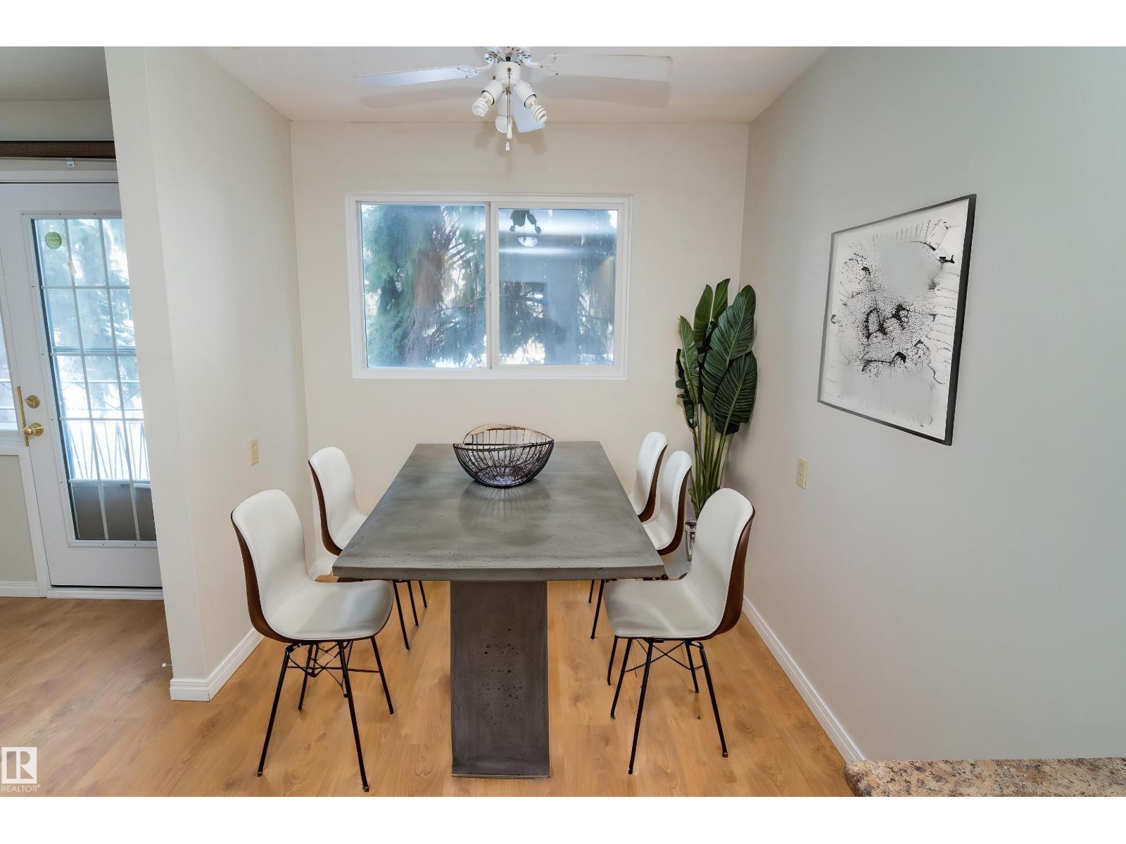 #54 5615 105 ST NW - 10