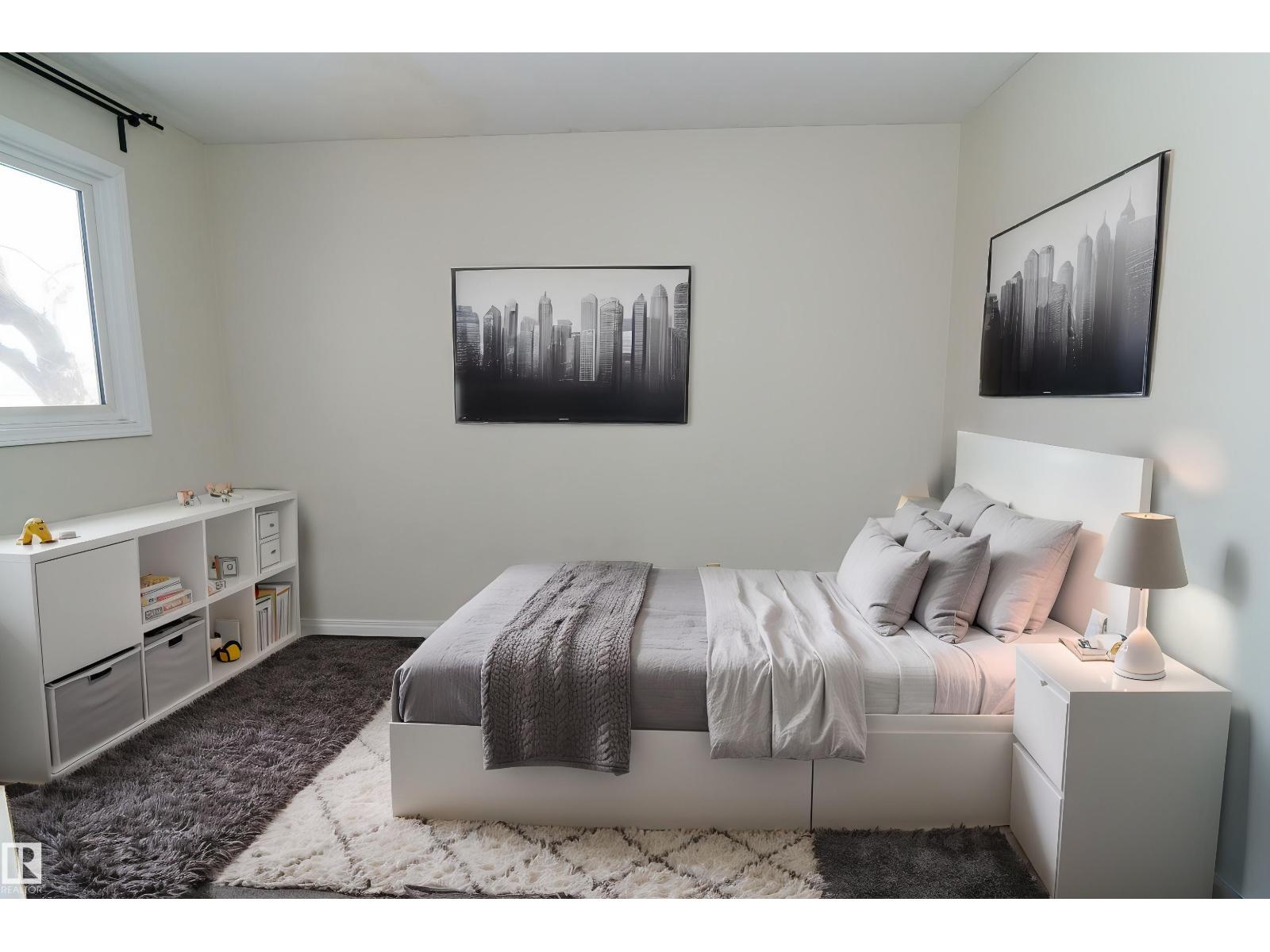 #54 5615 105 ST NW - 16