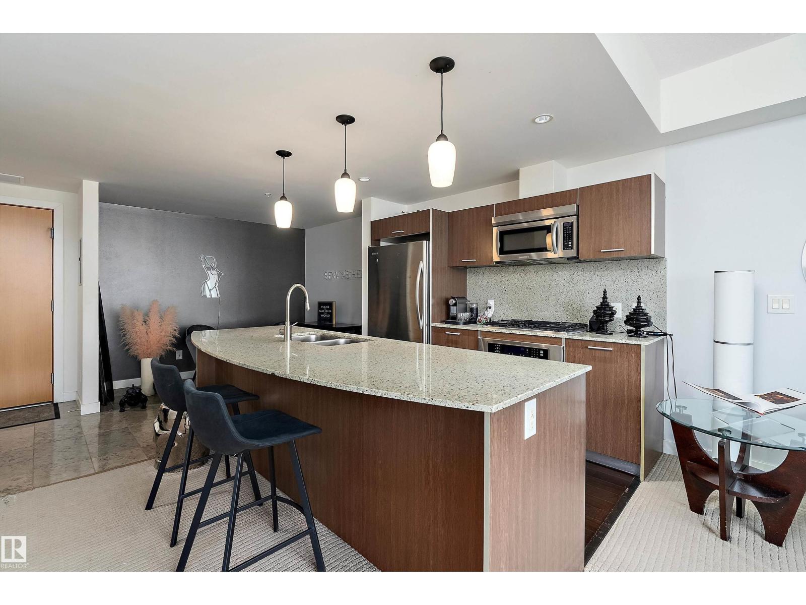 #508 2510 109 ST NW - 11