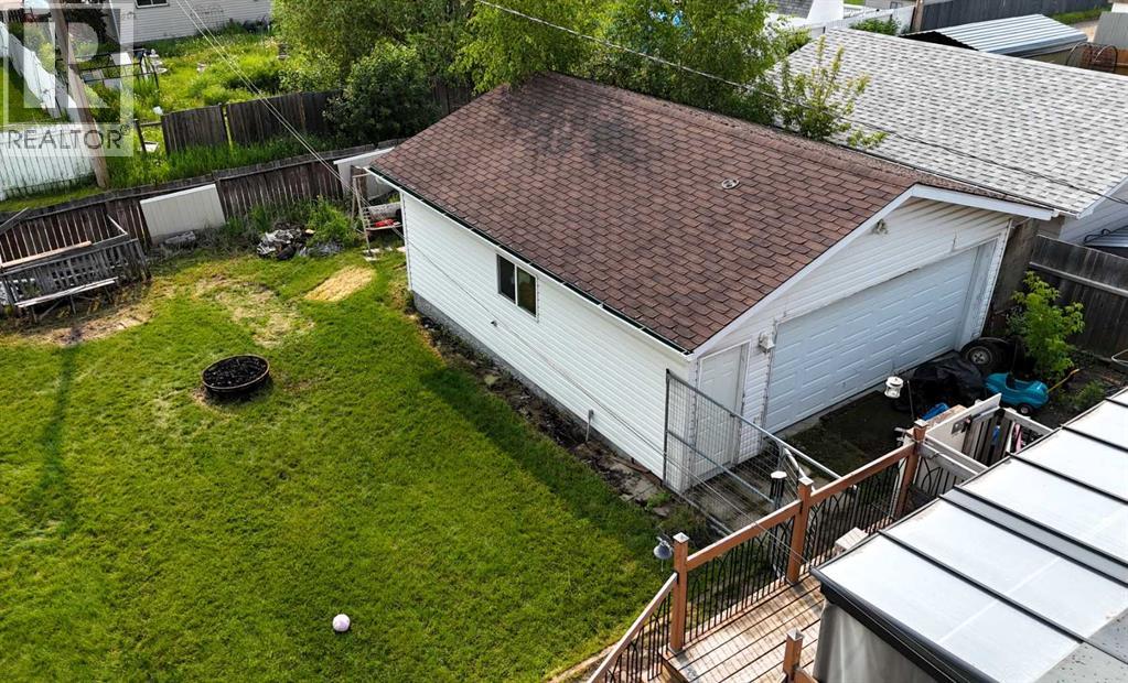 1121 56 Street - 15