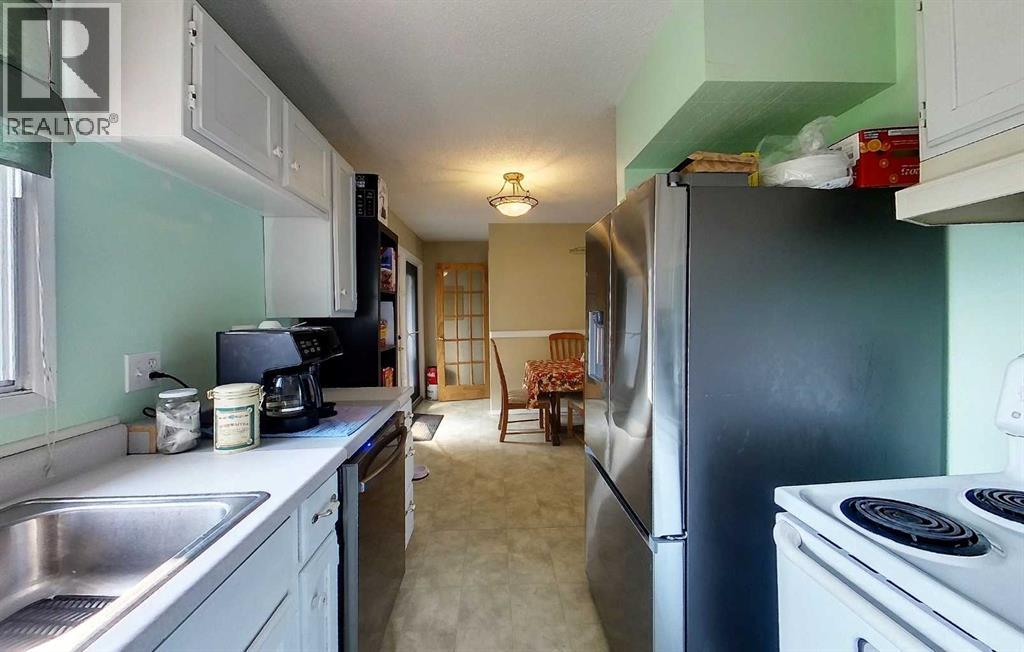 1121 56 Street - 31