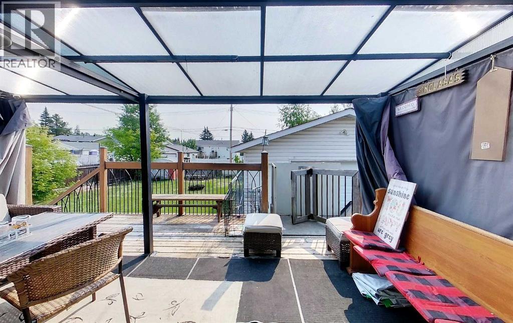 1121 56 Street - 39