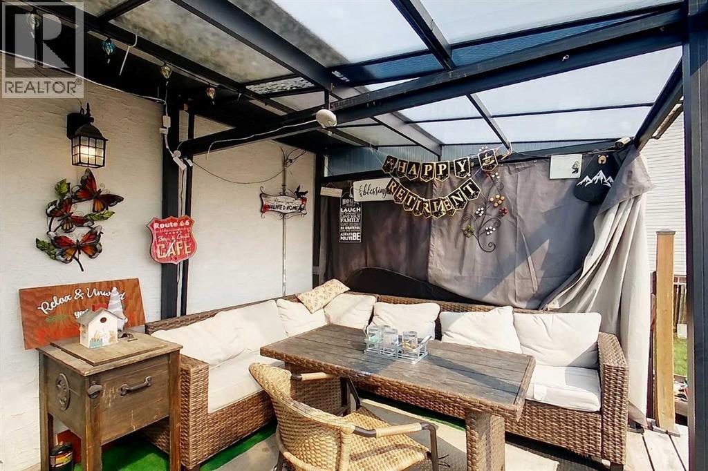 1121 56 Street - 40