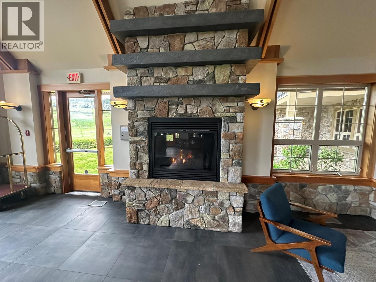 #116 107 Village Centre Court - 55