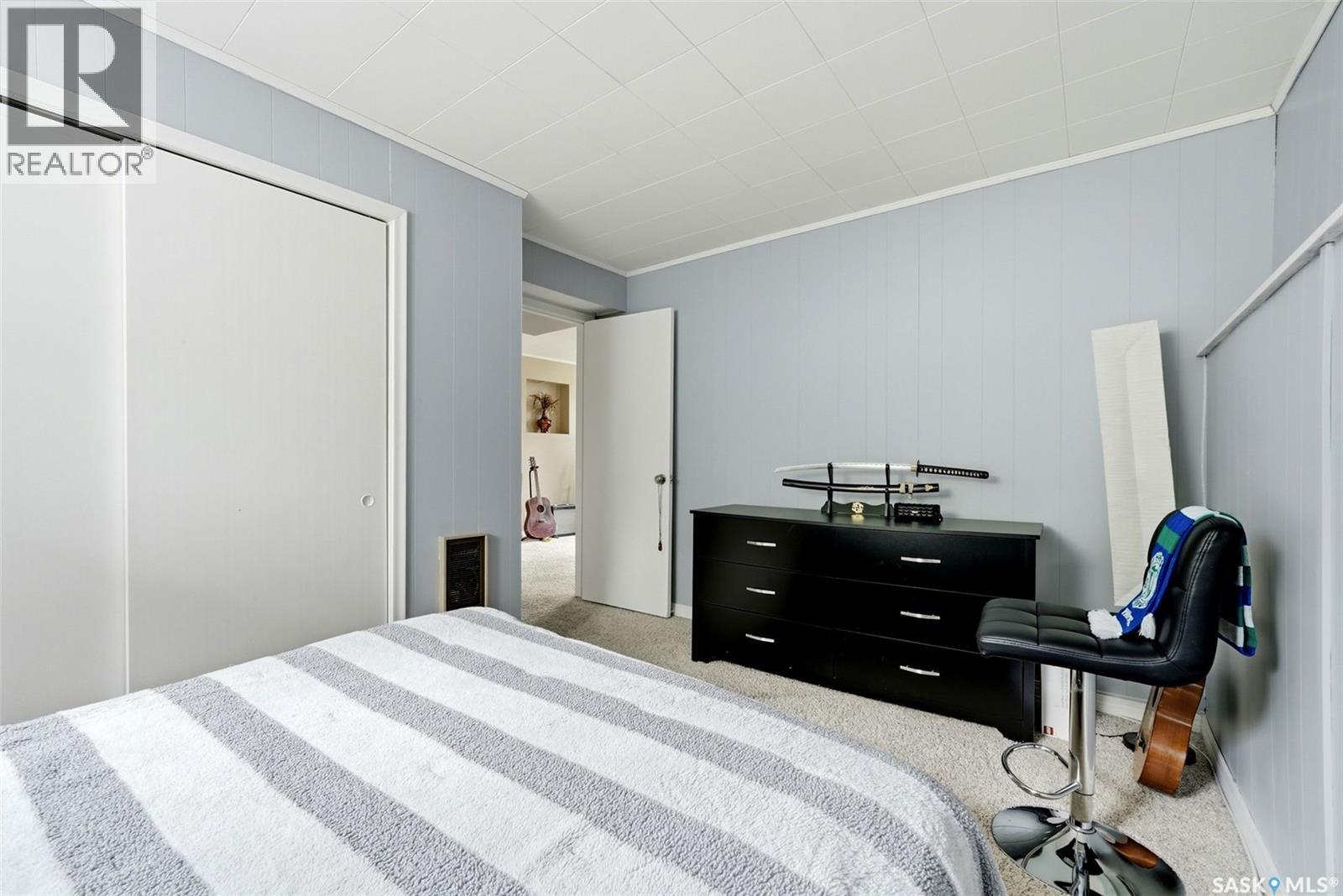 2305 Parliament AVENUE — photo 27
