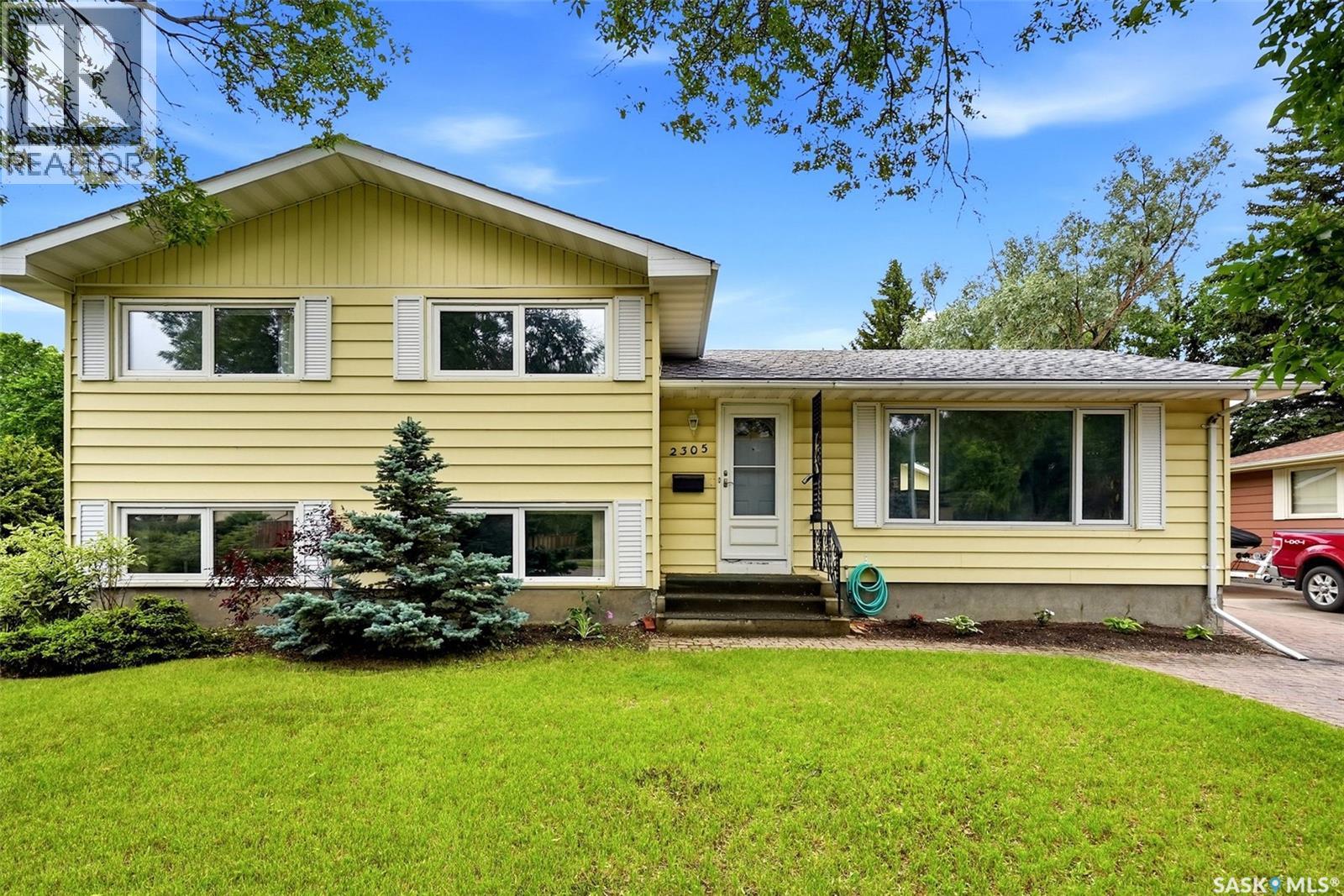 2305 Parliament AVENUE — photo 34