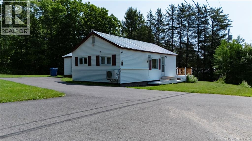 74 Hazelton Road - 2