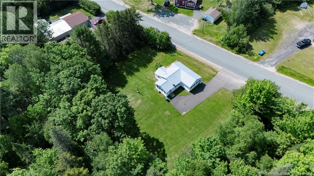 74 Hazelton Road - 25