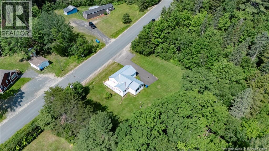 74 Hazelton Road - 27