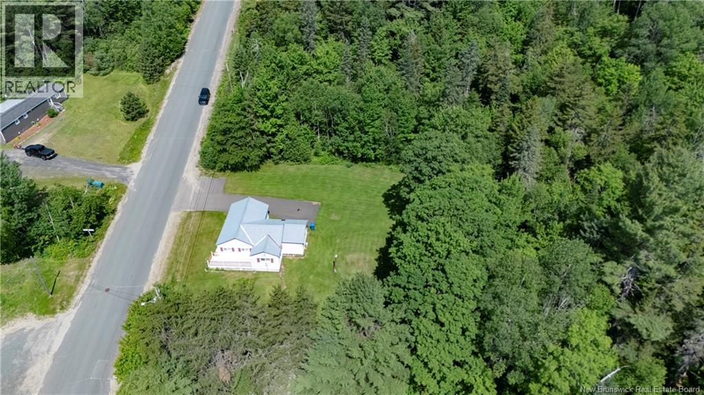 74 Hazelton Road - 28