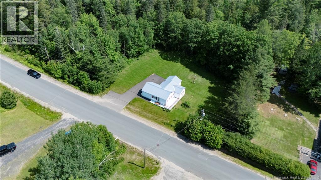74 Hazelton Road - 30