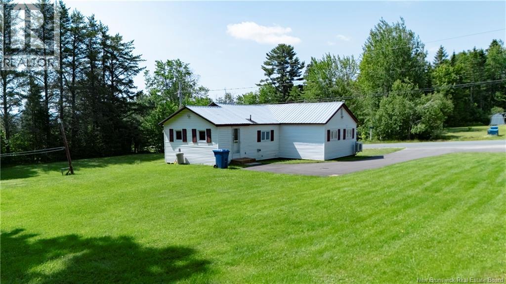 74 Hazelton Road - 4