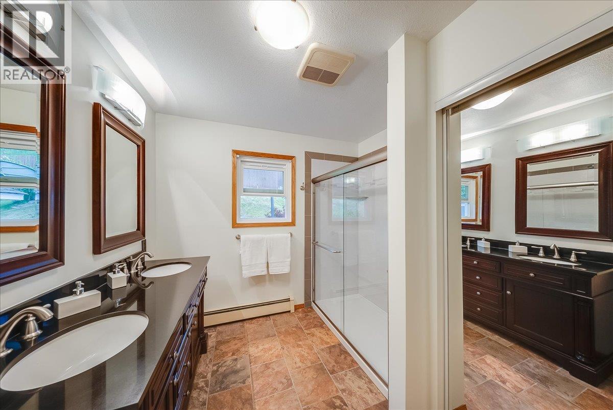128 Colley Street - 22