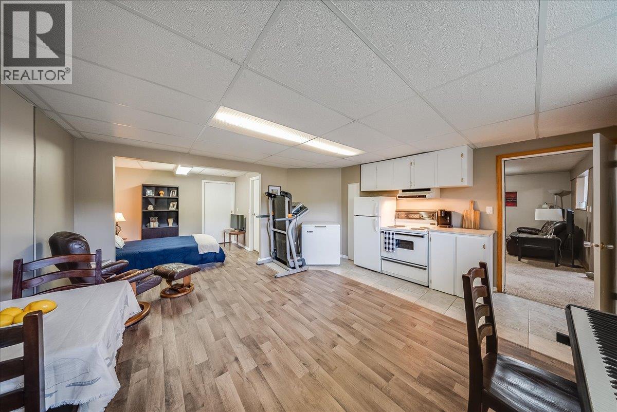 128 Colley Street - 30