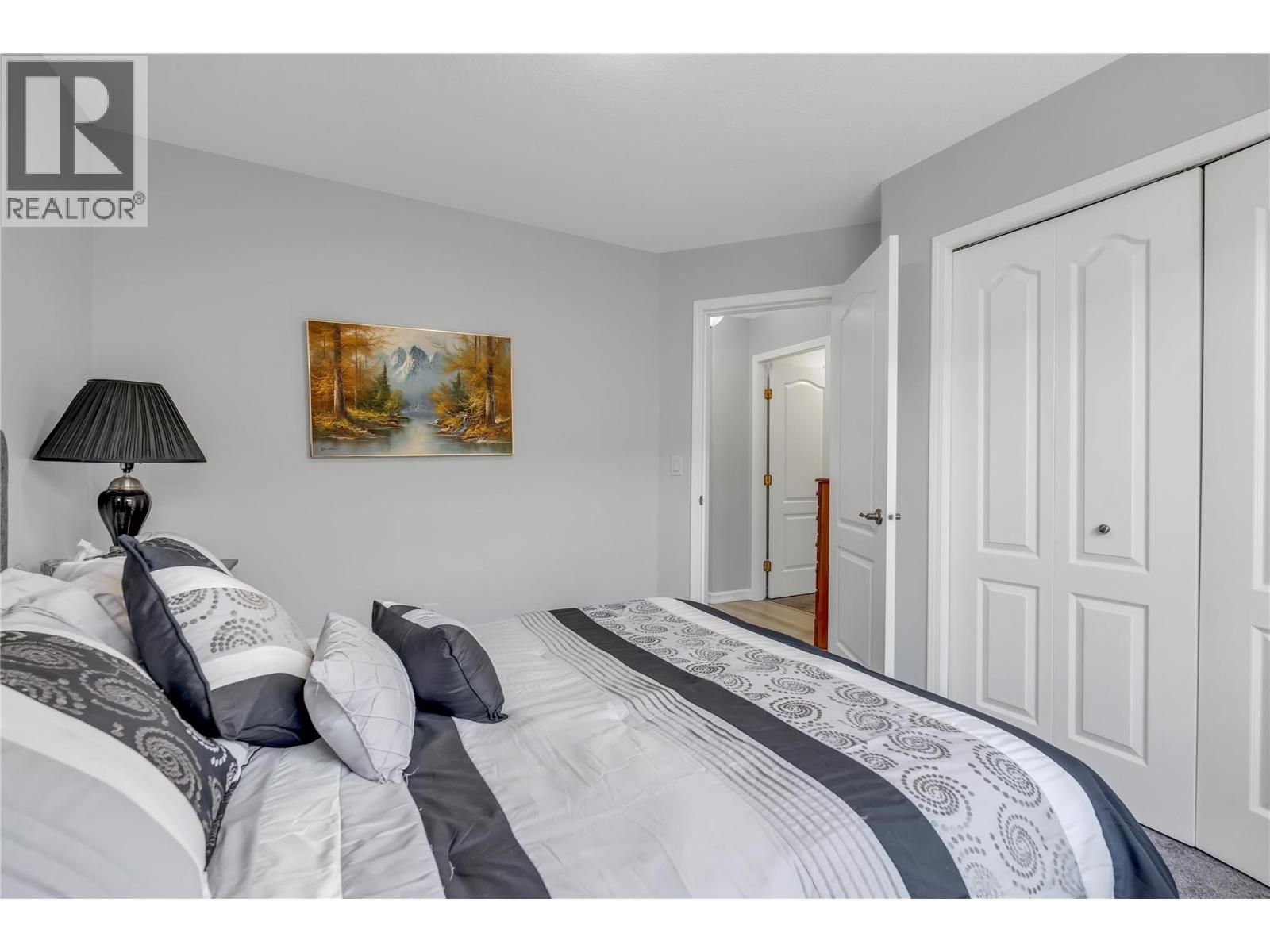 424 Ridge Road - 25