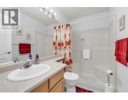 424 Ridge Road, Penticton, BC V2A8N7 Photo 28