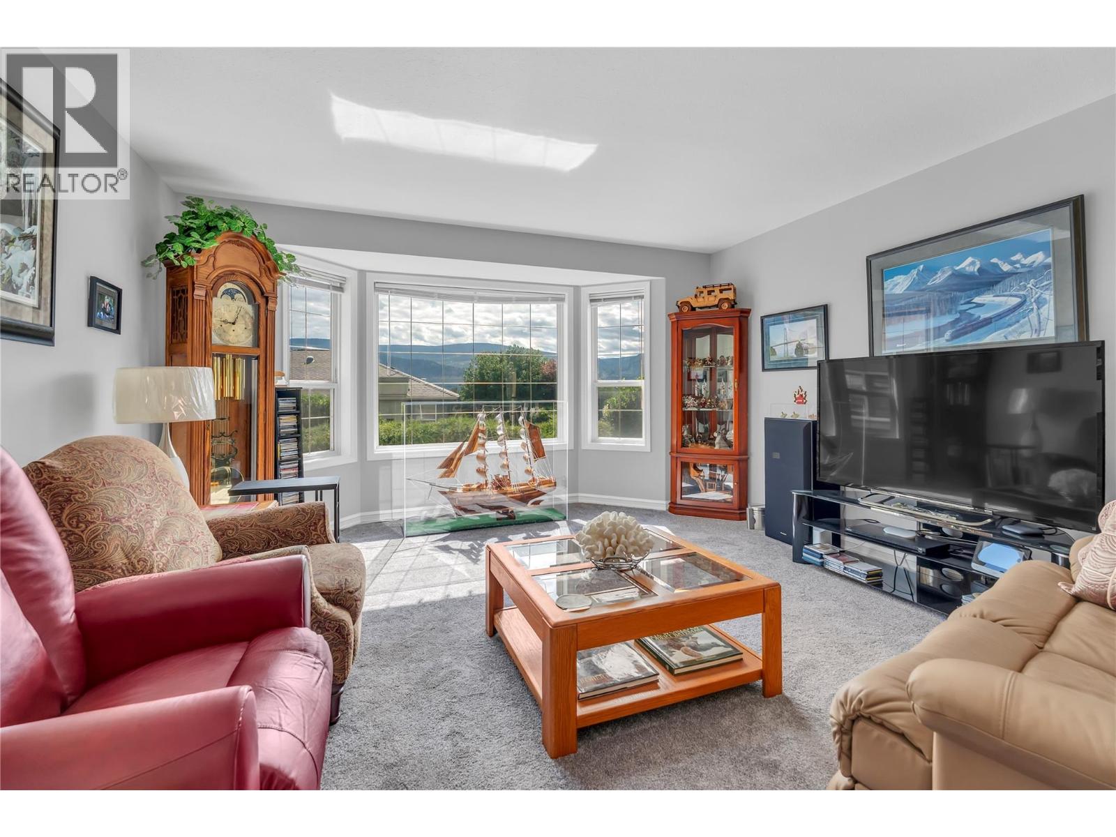 424 Ridge Road - 4