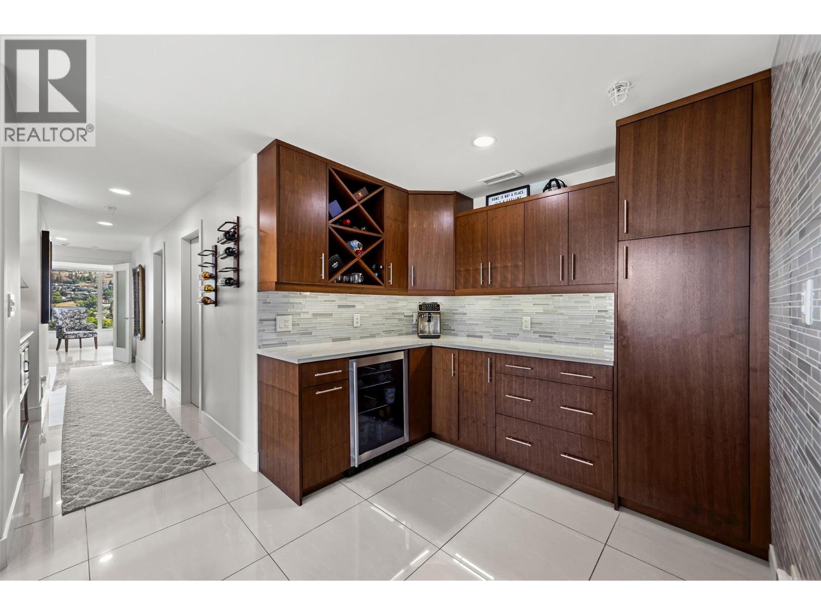 #601 1160 Bernard Avenue - 15