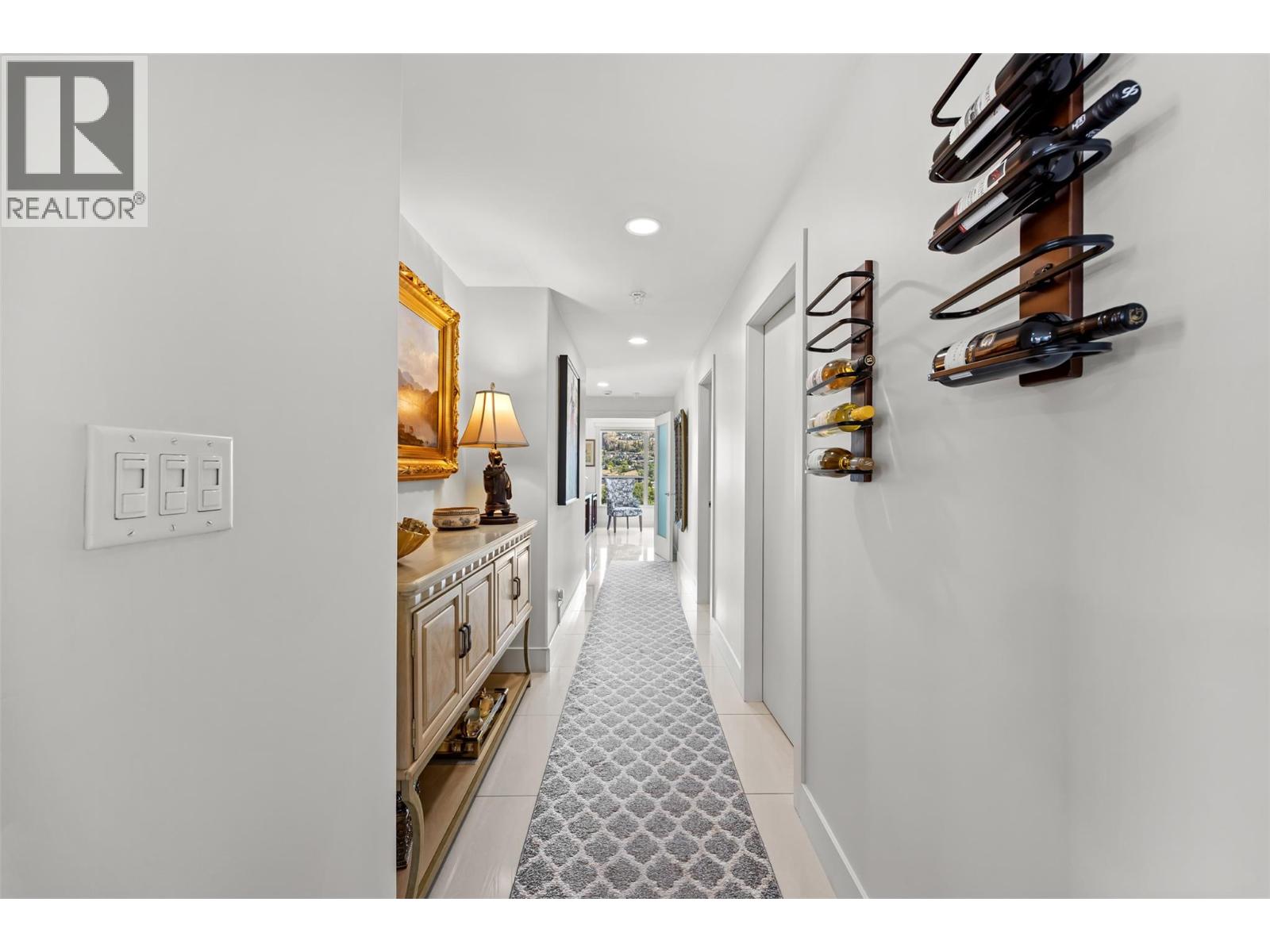 #601 1160 Bernard Avenue - 18