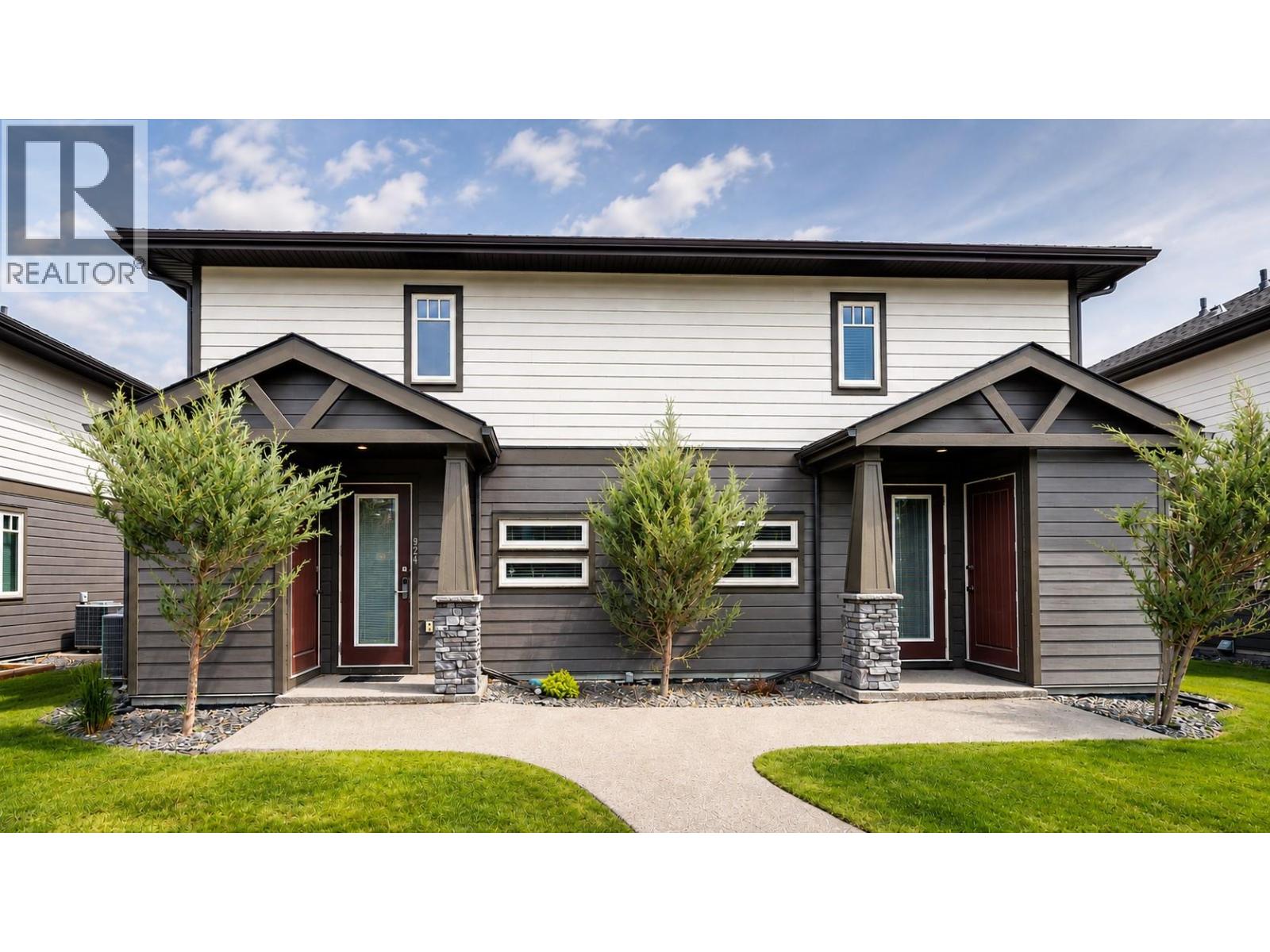 #924 900 BIGHORN Boulevard - 1