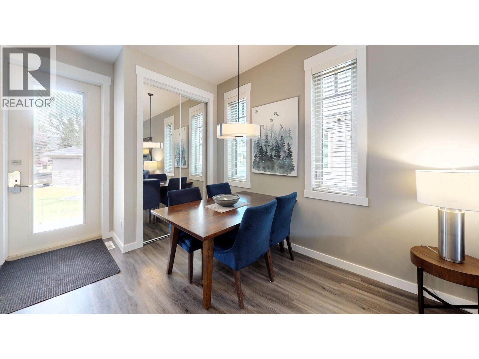 #924 900 BIGHORN Boulevard - Image 18
