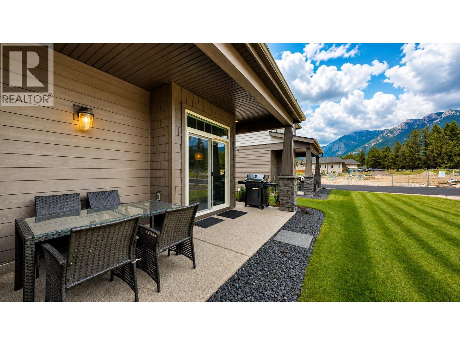 #924 900 BIGHORN Boulevard - 9