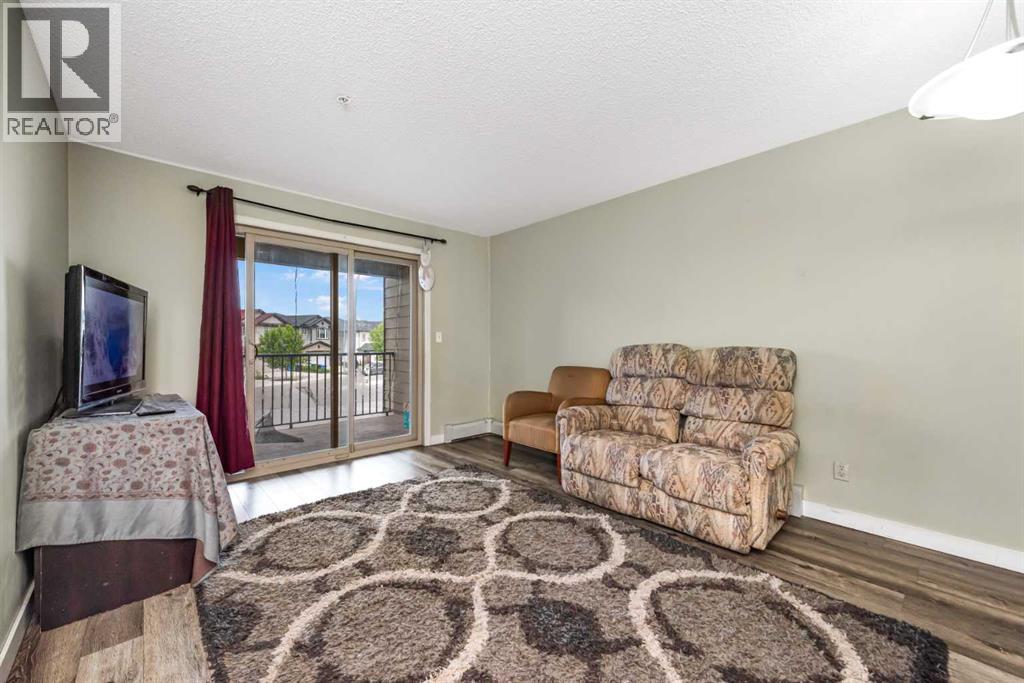 #207 5 Saddlestone Way NE - 2