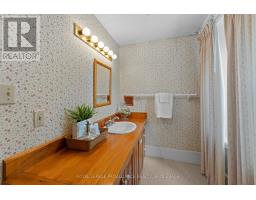 2 Alwington Avenue, Kingston, ON K7L4R3 Photo 30