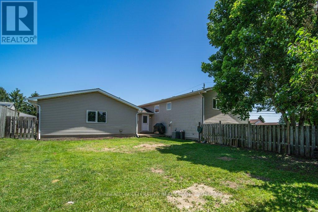 2 ANGUS DRIVE - 35