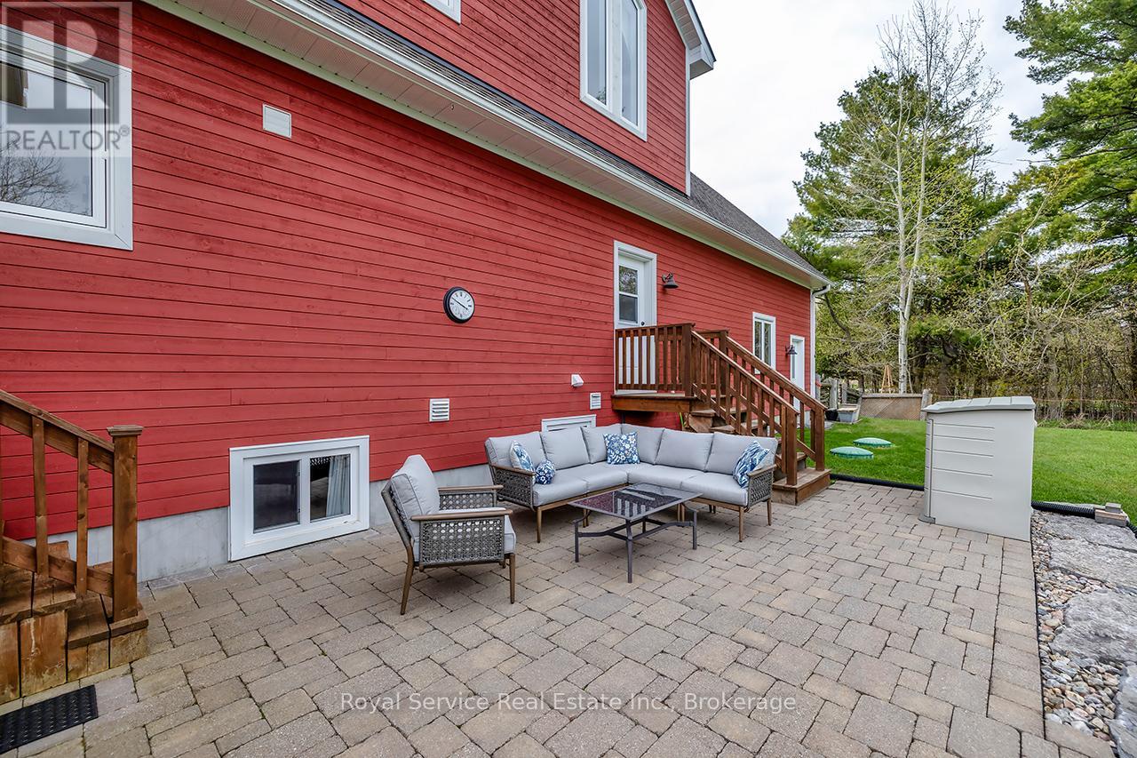 709 CARVETH DRIVE - 35