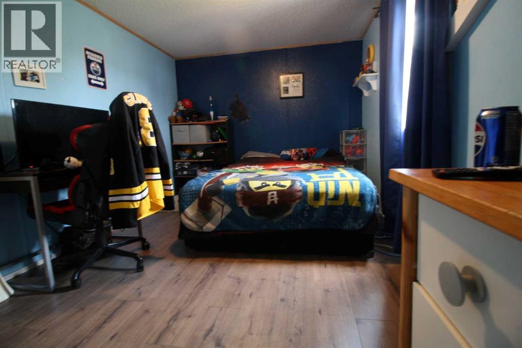 3 Dewberry Road - 11