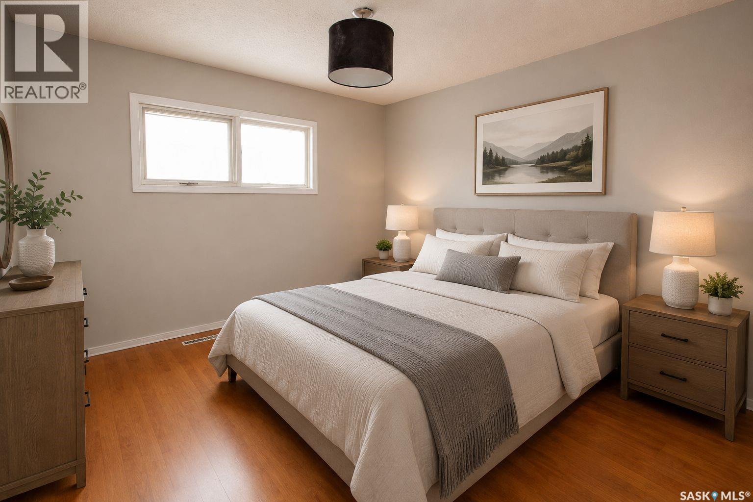 344 Angus STREET - 3