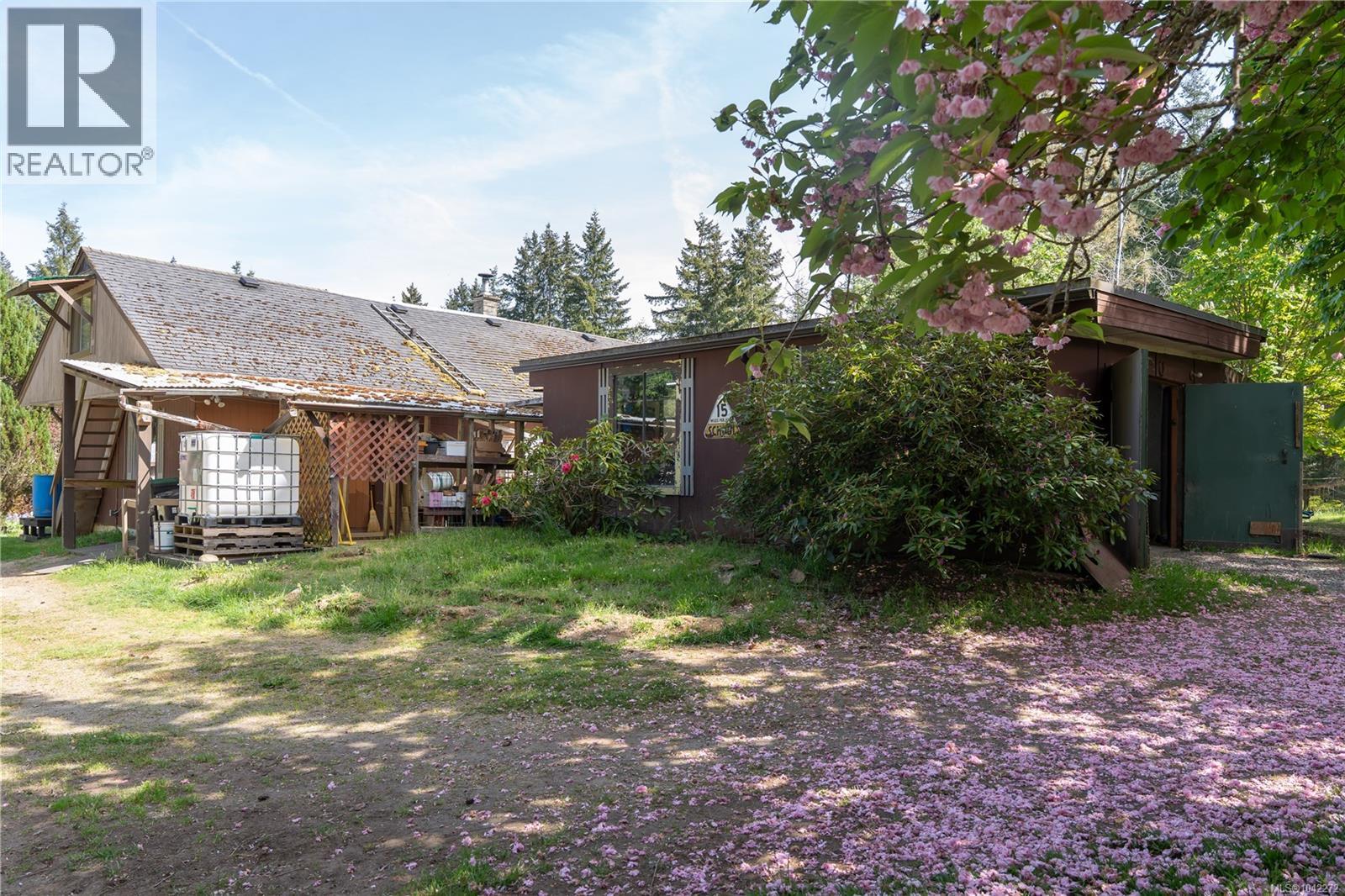 1341 Pratt Rd - 53