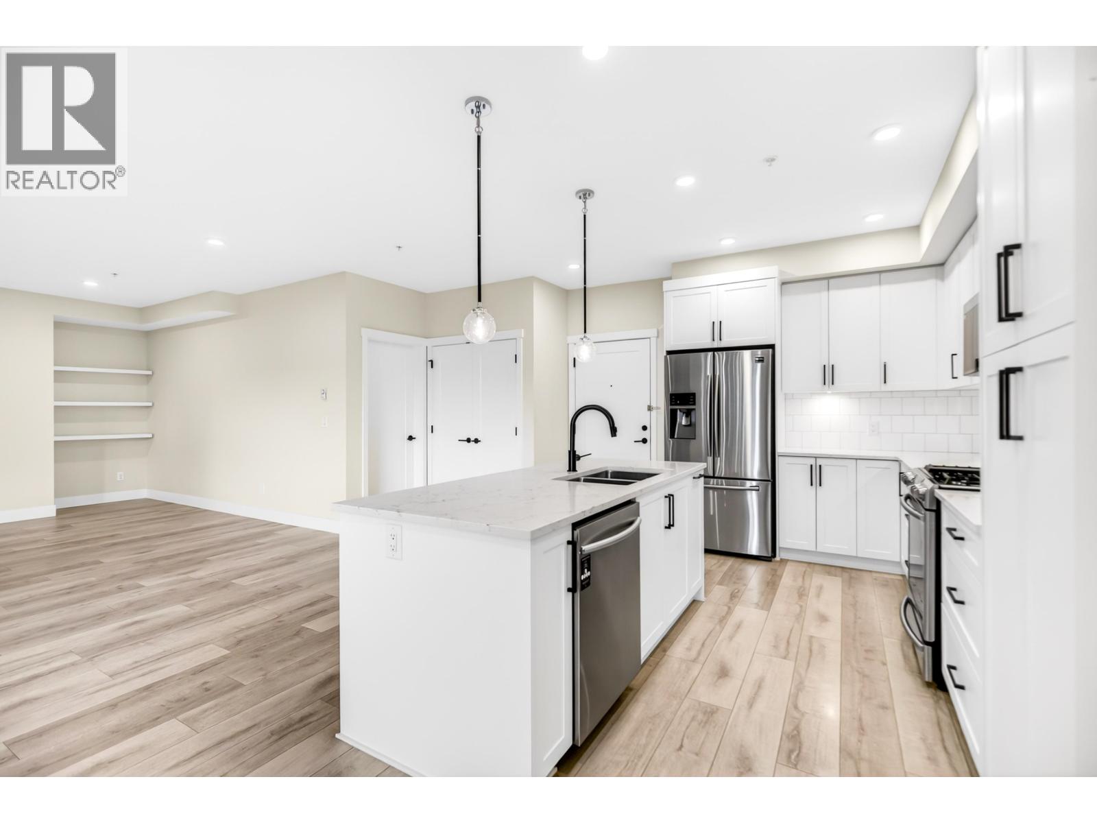 205 11893 227 STREET, Maple Ridge