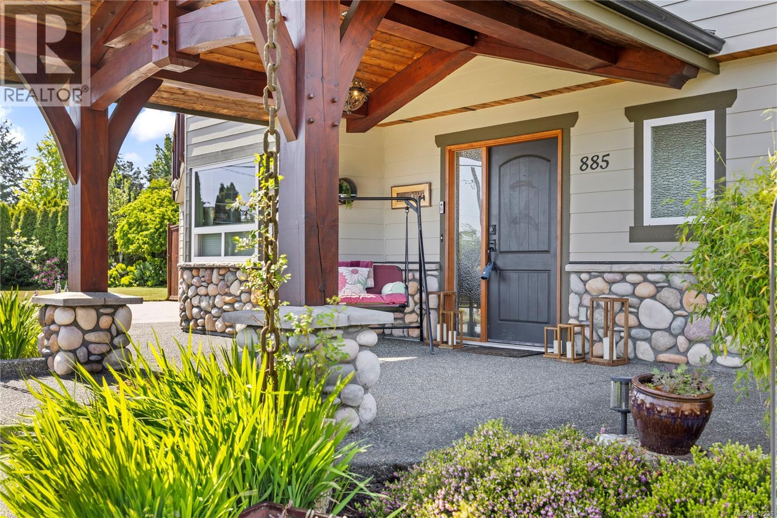 885 Glenhale Cres - 19
