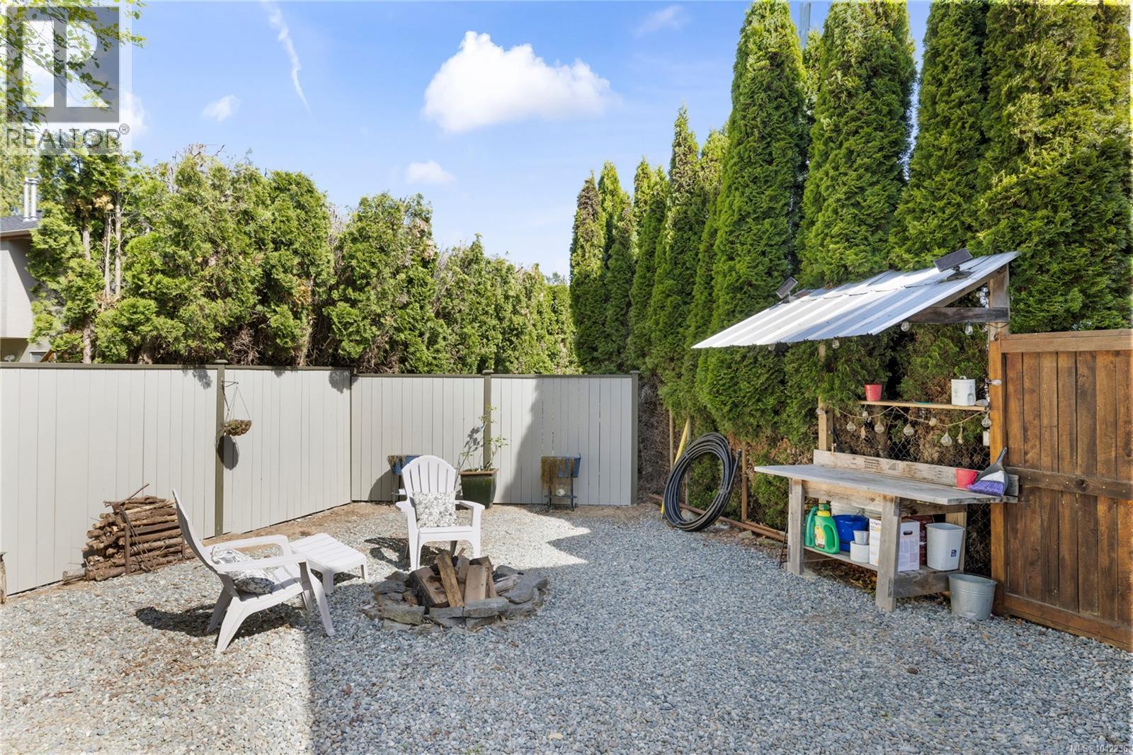 885 Glenhale Cres - 32