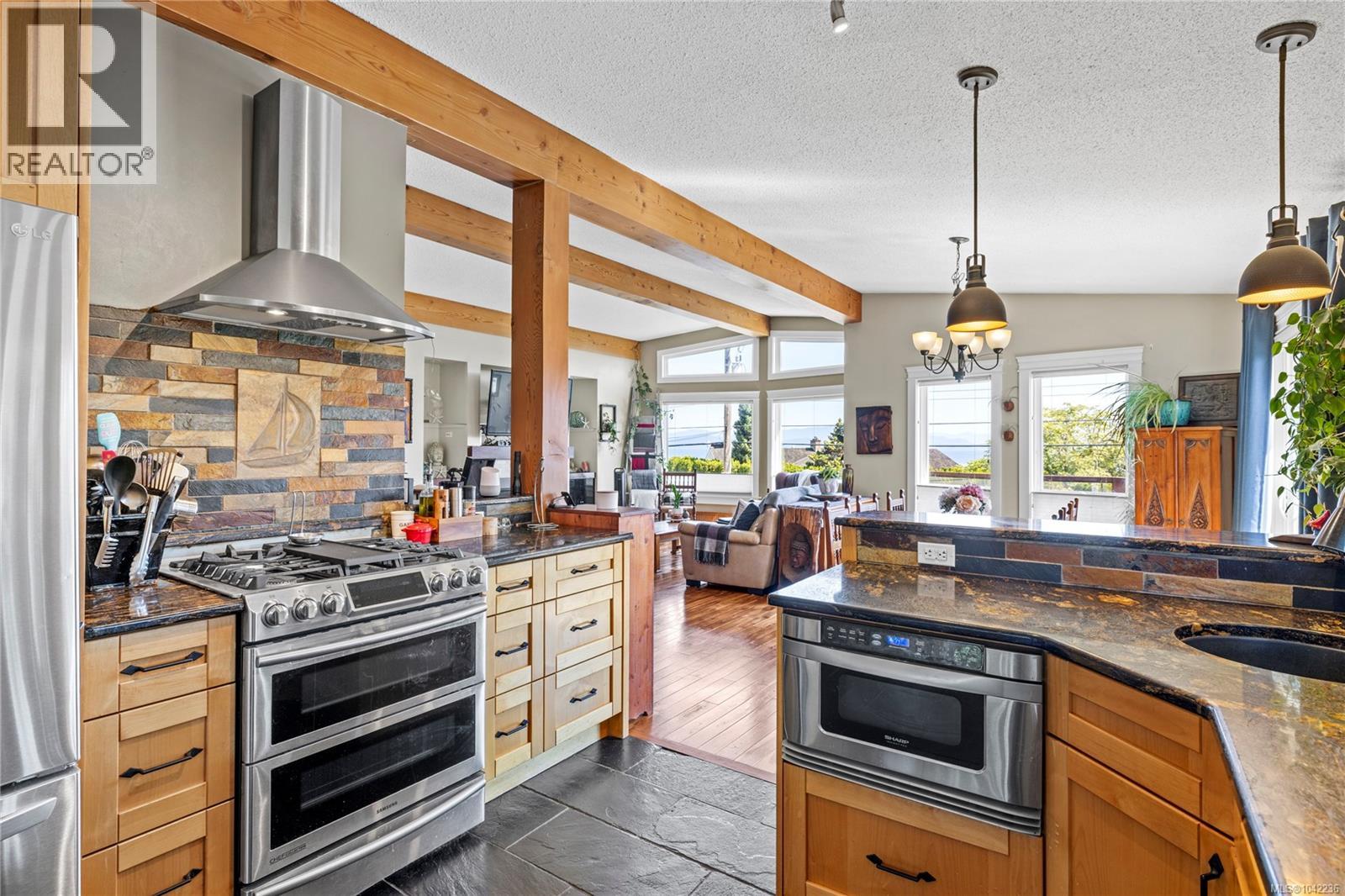 885 Glenhale Cres - 4